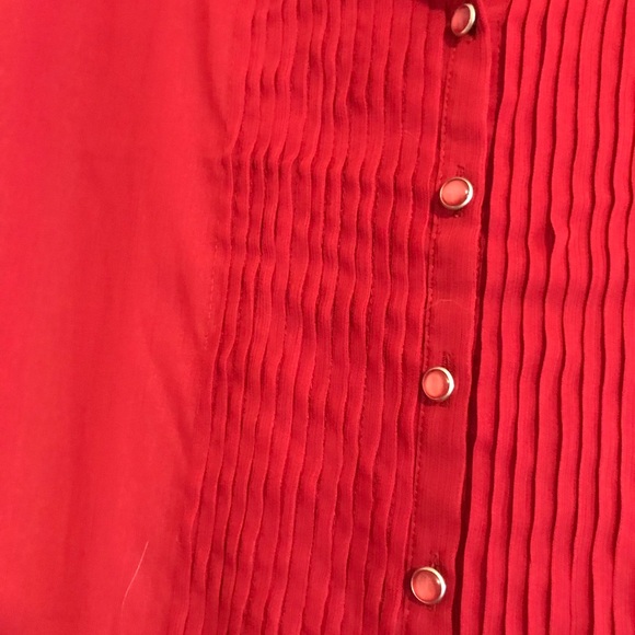  5 for $25 semi-sheer layered red blouse NY&C - Picture 3 of 6